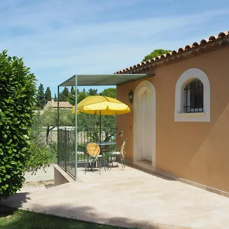 Holiday home Pretty Holiday With Shared Pool, *